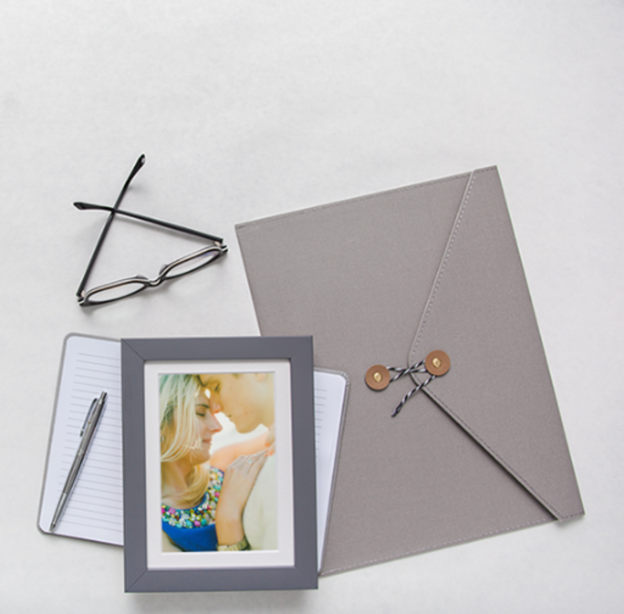 DesignAglow Photographer’s Products Mockups: Instagram Pack Digital Marketing