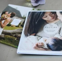 DesignAglow Photo Album Templates: Modern Minimalist