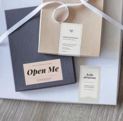 DesignAglow Packaging Stickers: Studio Chic Studio Stationery